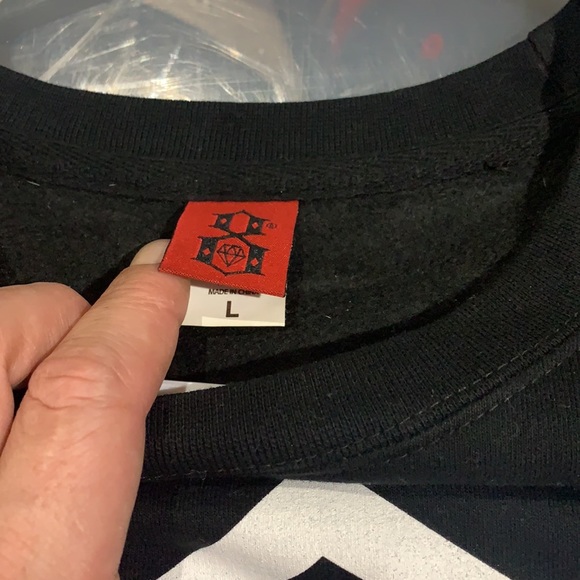 Rebel 8 Sweater - Picture 3 of 3